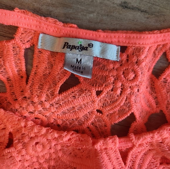 Crochet Floral Sleeveless Top - Bright Coral - Picture 3 of 3